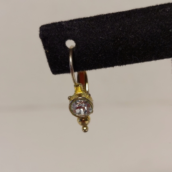 Gold Tone Lever Back Dangle Earrings w White Stone - Metal Detail - Picture 3 of 10